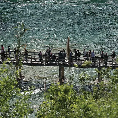 With A Fireplace 444 Casa de Férias