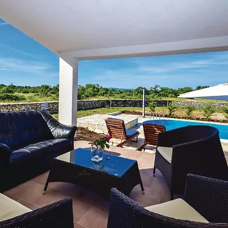 With A Fireplace 444