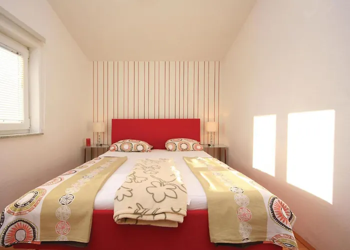 With A Fireplace 444 *