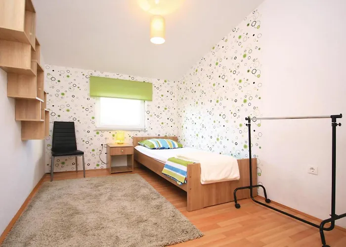 With A Fireplace 444 *